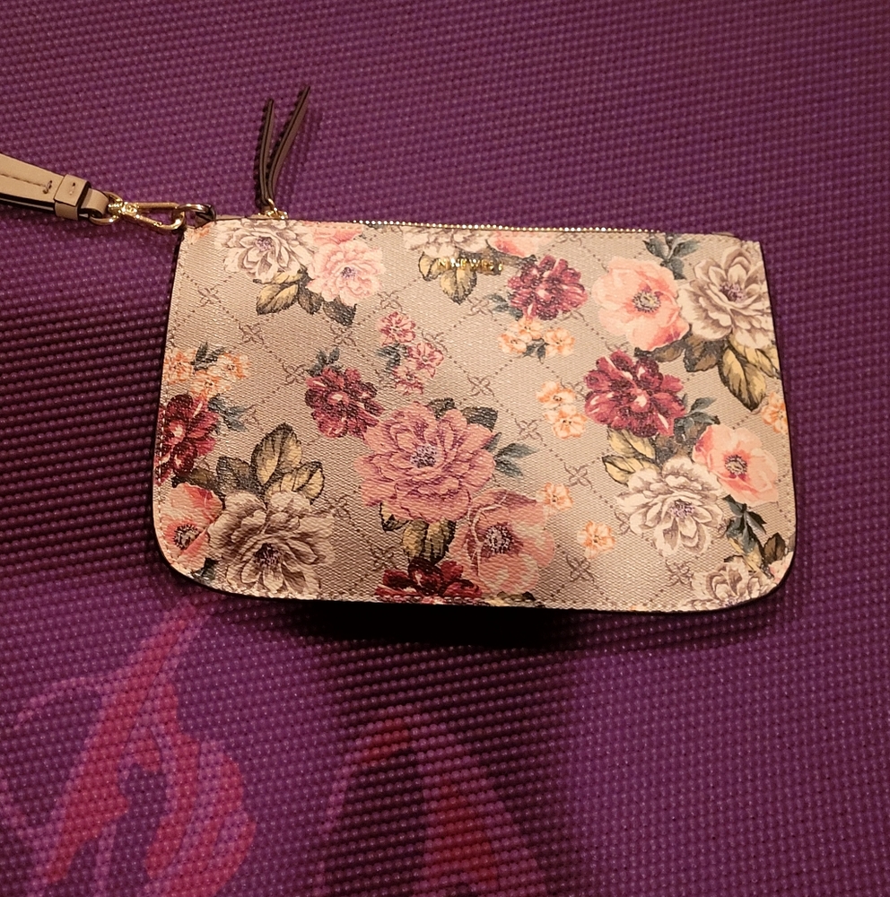 Tan Floral Nine West Wristlet